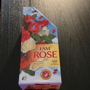 ROSE Floral-Shaped Jigsaw Puzzle